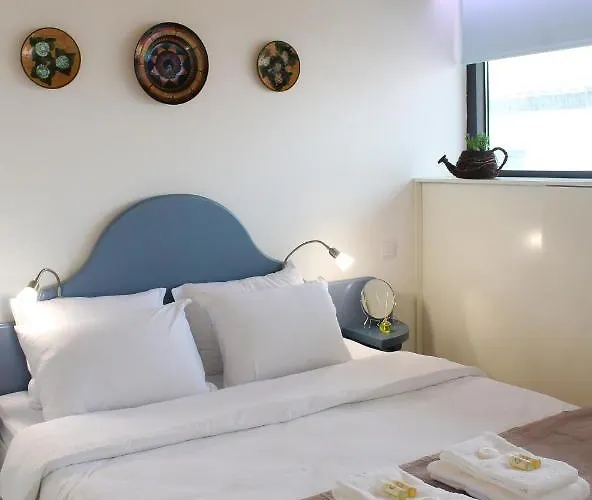 Marketplace 2 Apartment *