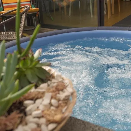 Marketplace 2 Apartament *