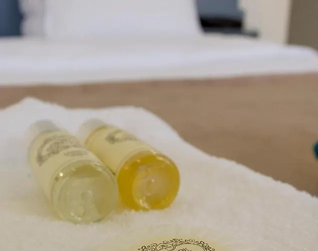 Marketplace 2 * Ponta Delgada