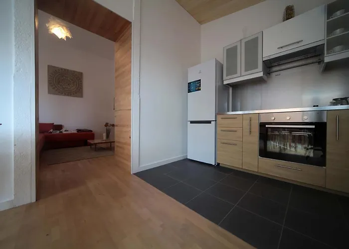 Marketplace 2 Понта-Делгада